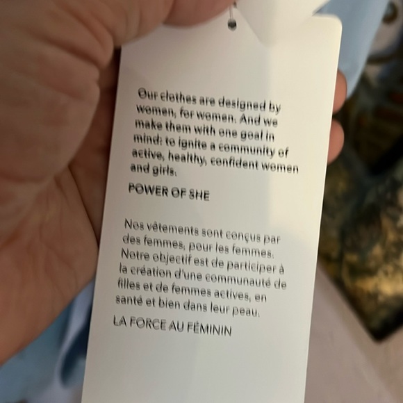 NWT Athleta Oversized Poplin Shirt - blue button up Sz M - Picture 9 of 13